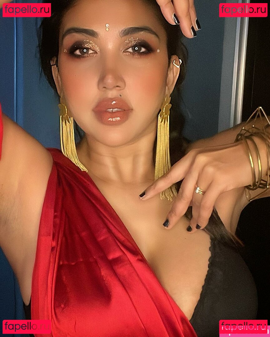 Ruchiraj Nude Onlyfans Photo 42
