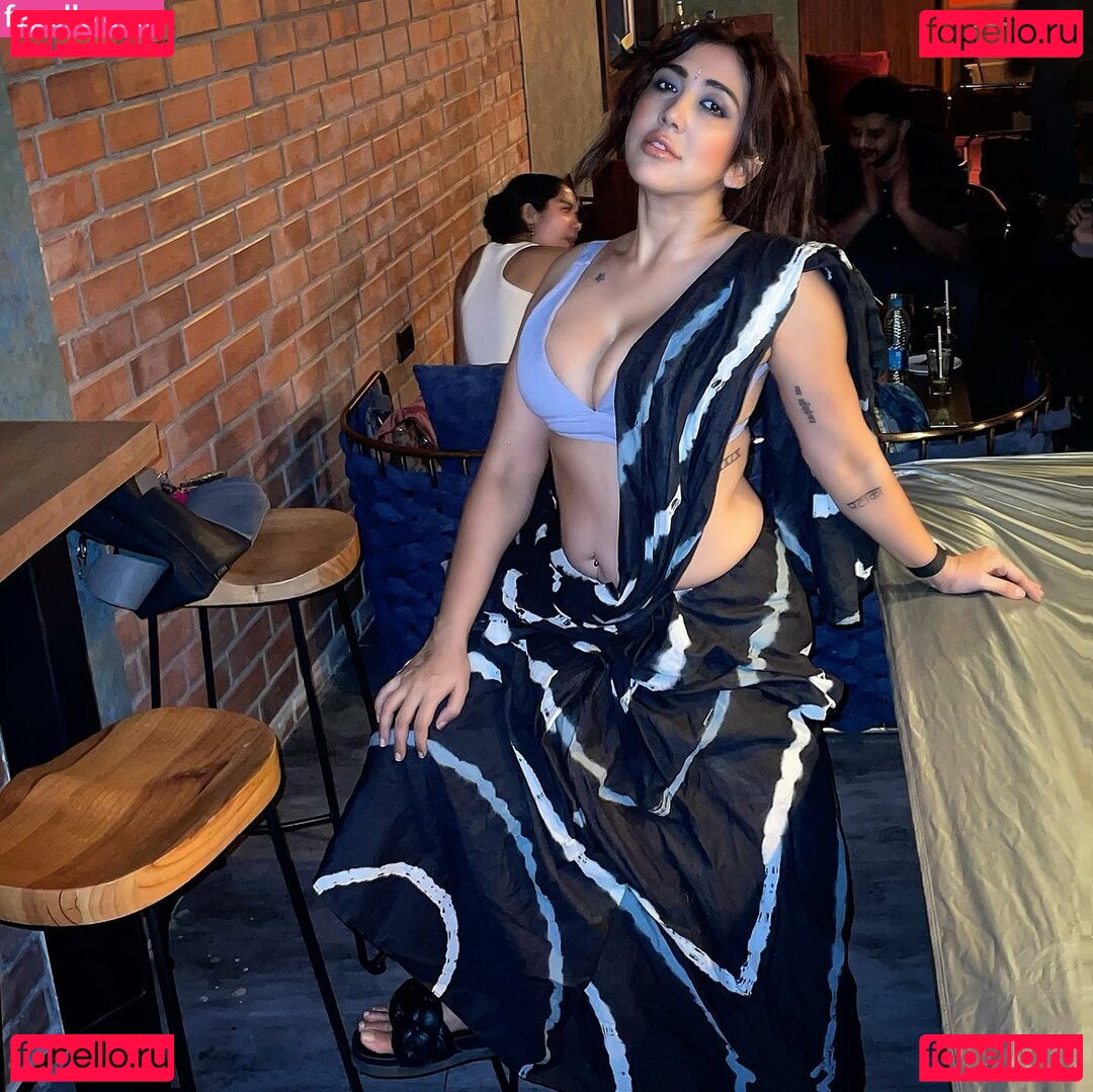 Ruchiraj Nude Onlyfans Photo 34
