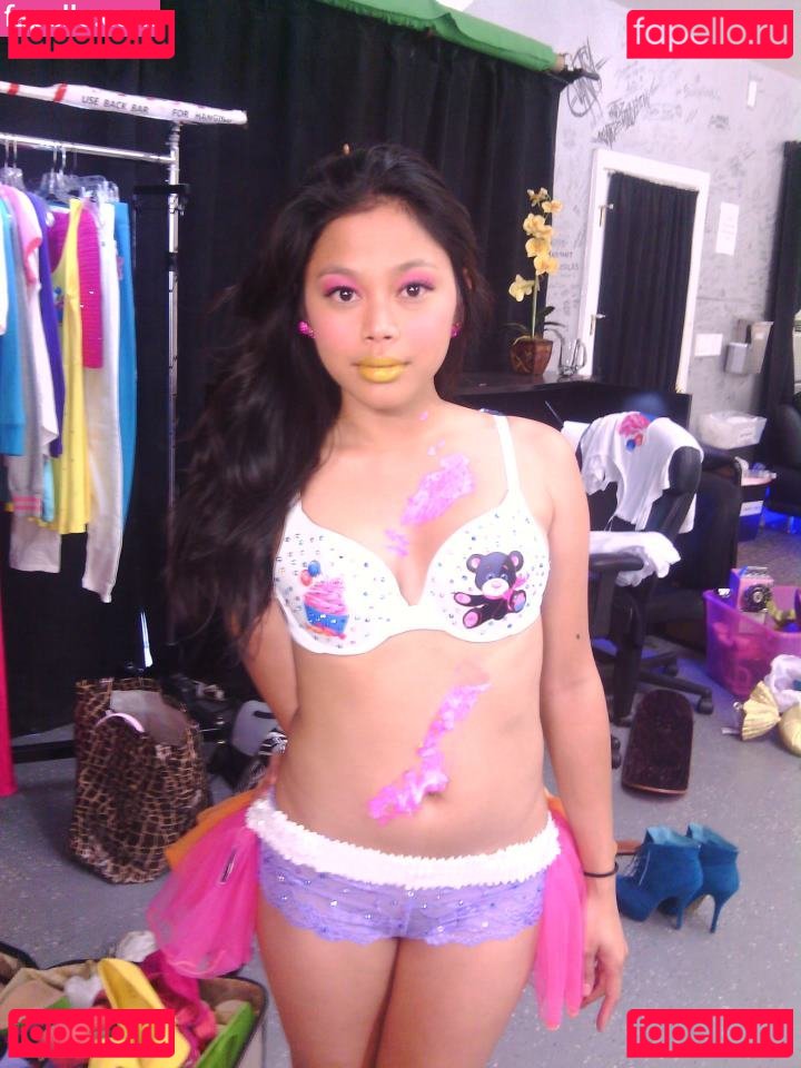 MissesMae Nude Onlyfans Photo 11