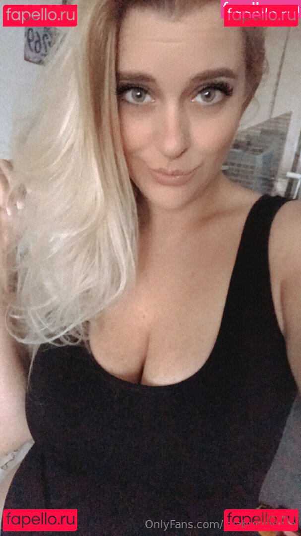 lolabunnyfree Nude Onlyfans Photo 22