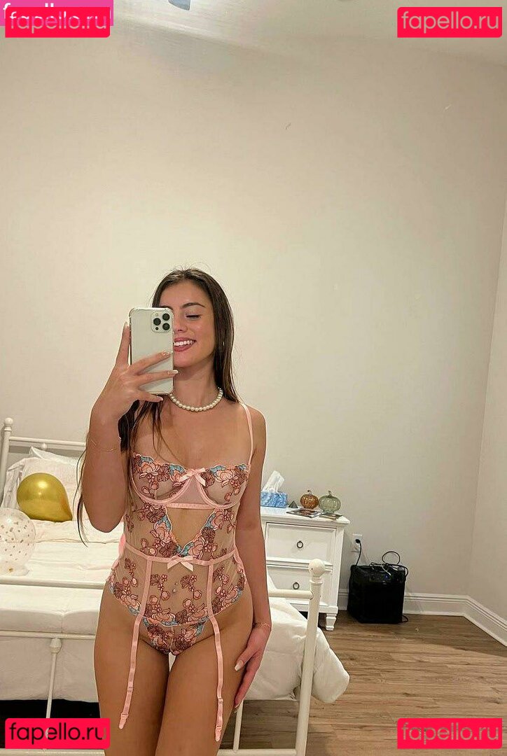 mollyyberglundss Nude Onlyfans Photo 9