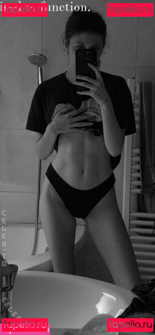 Ashley Shira Nude Onlyfans Photo 38