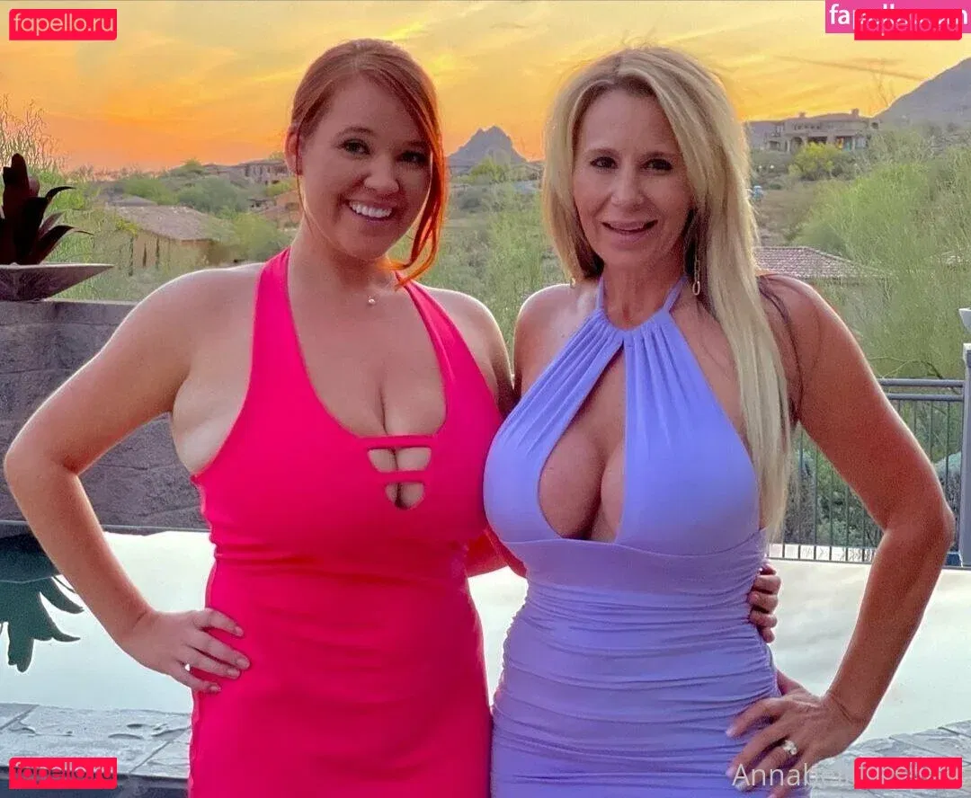 annabellerogersfree Onlyfans Photo Gallery 