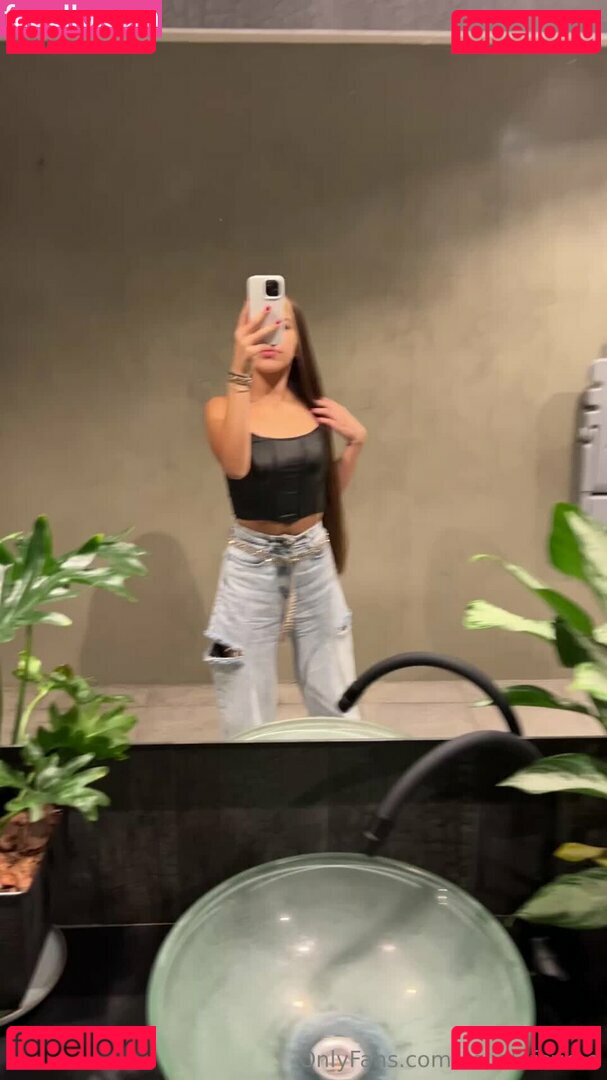 zaravelvett Nude Onlyfans Photo 10