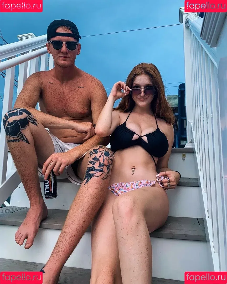notemilyb Onlyfans Photo Gallery 