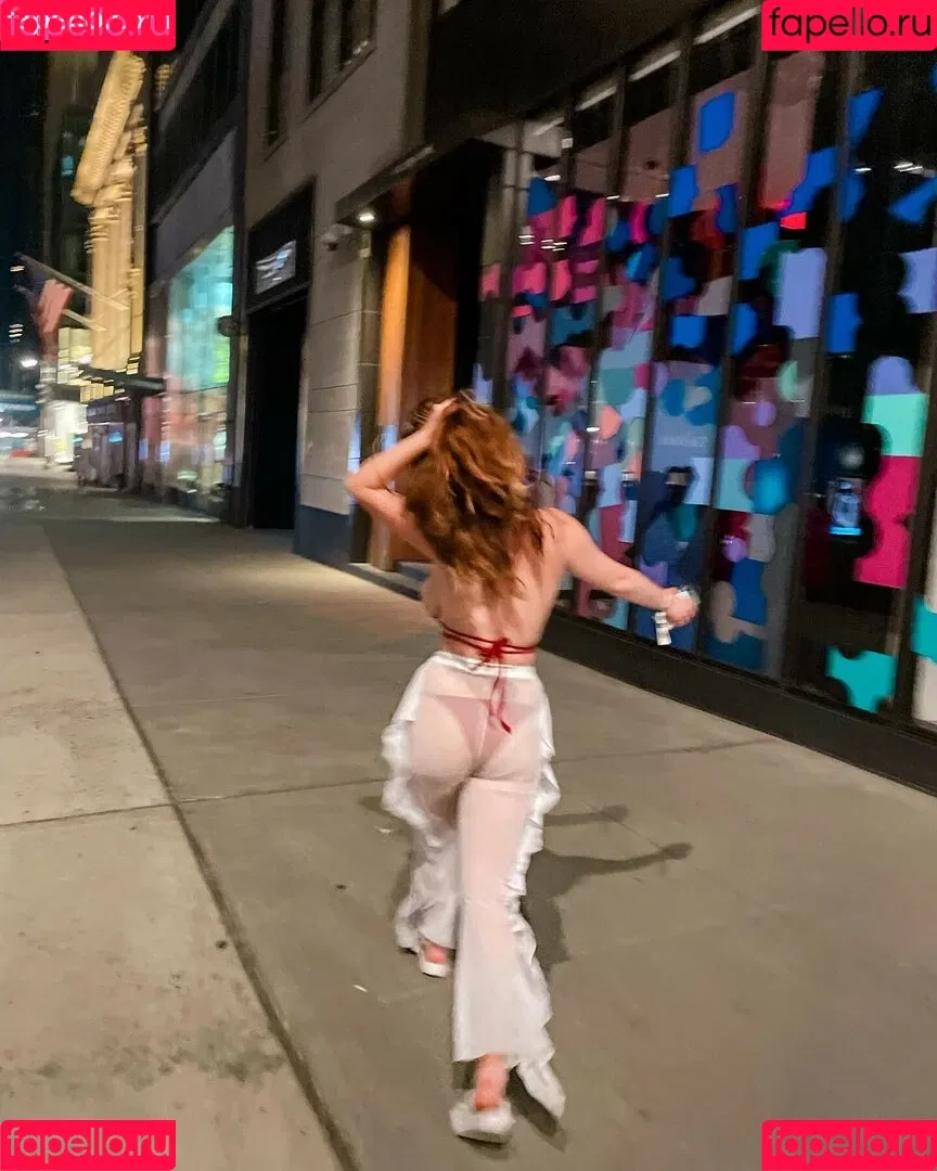 notemilyb Onlyfans Photo Gallery 