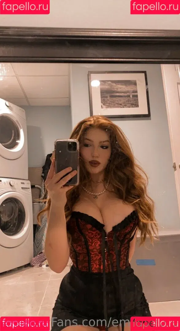 notemilyb Onlyfans Photo Gallery 
