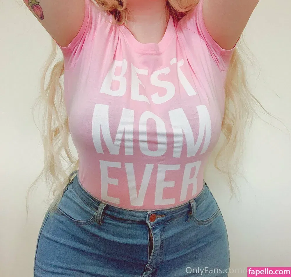 cherrikissu Onlyfans Photo Gallery 