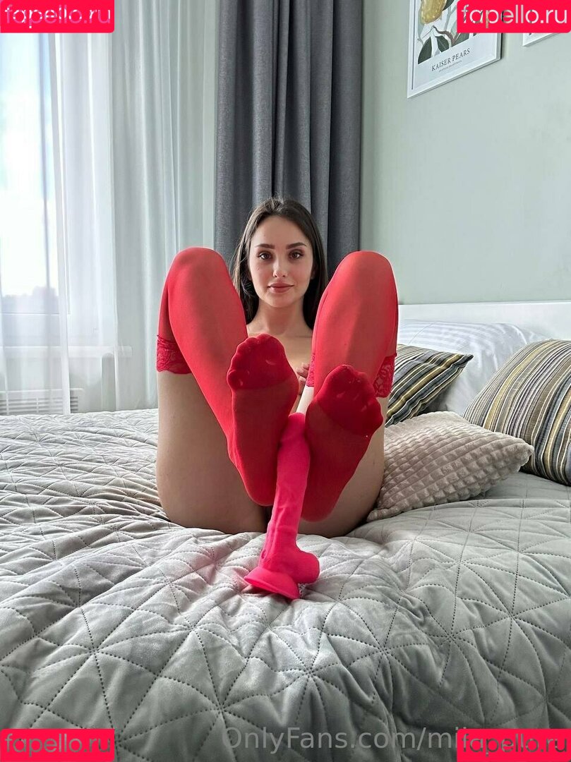 mila_pure Onlyfans Photo Gallery 