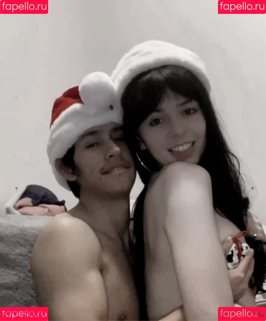 ezsy Onlyfans Photo Gallery 