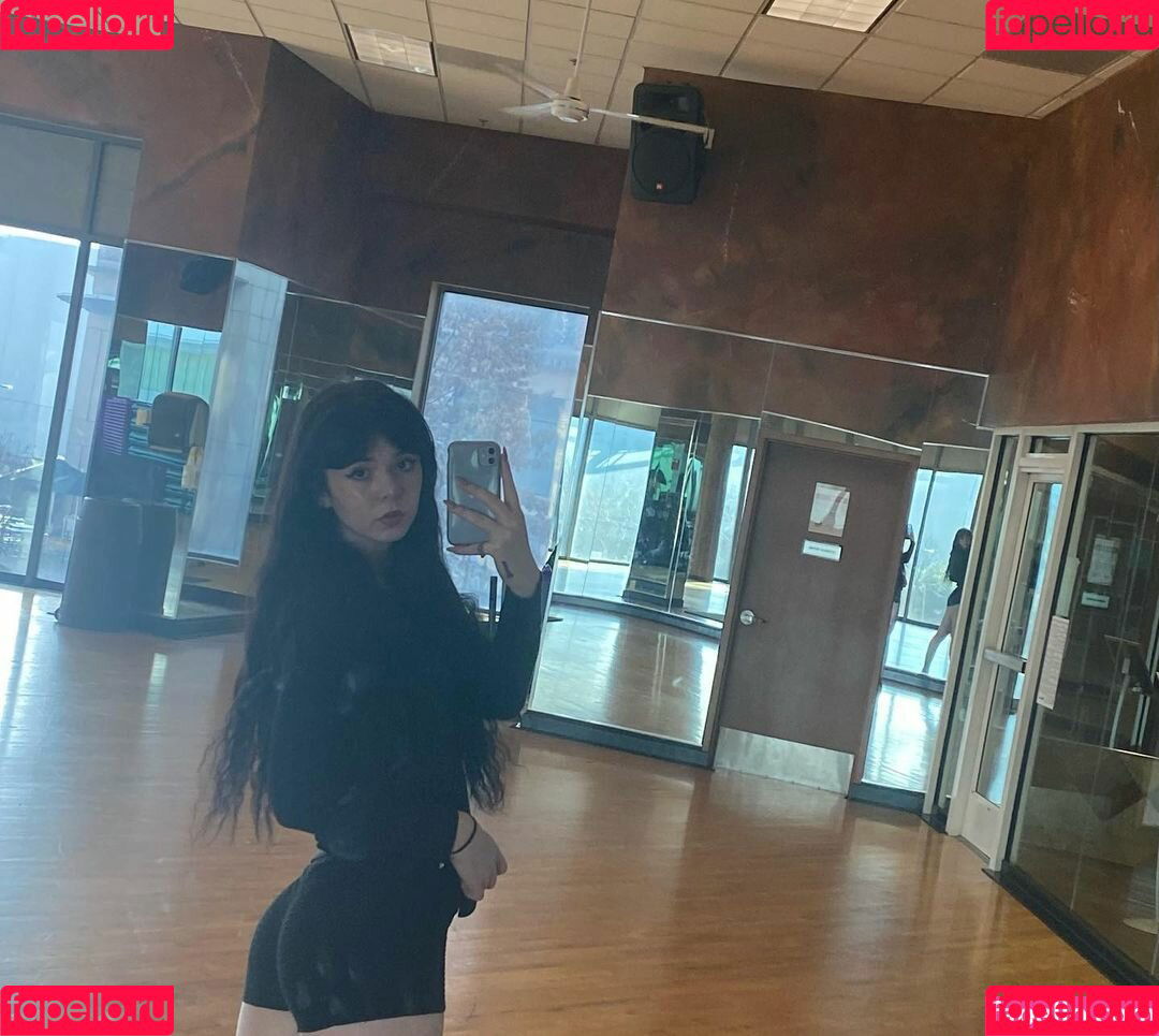 ezsy Onlyfans Photo Gallery 