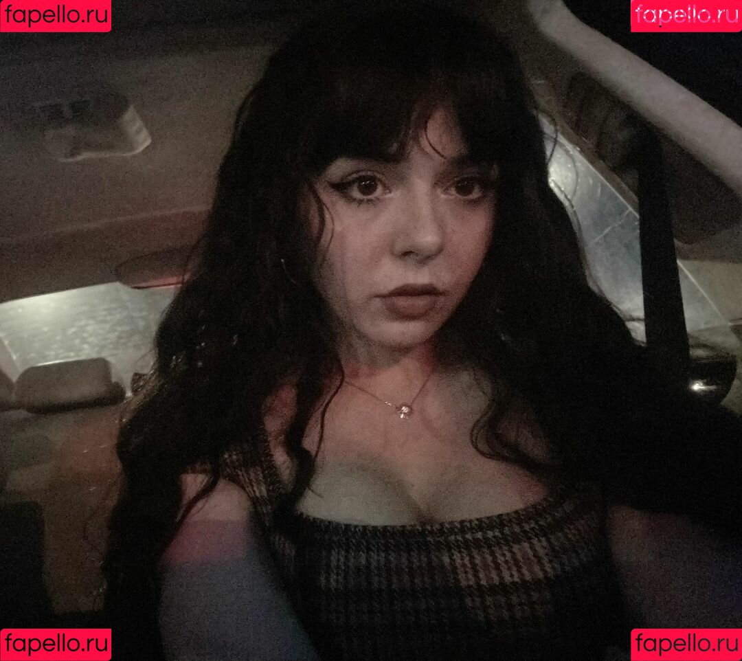 ezsy Onlyfans Photo Gallery 