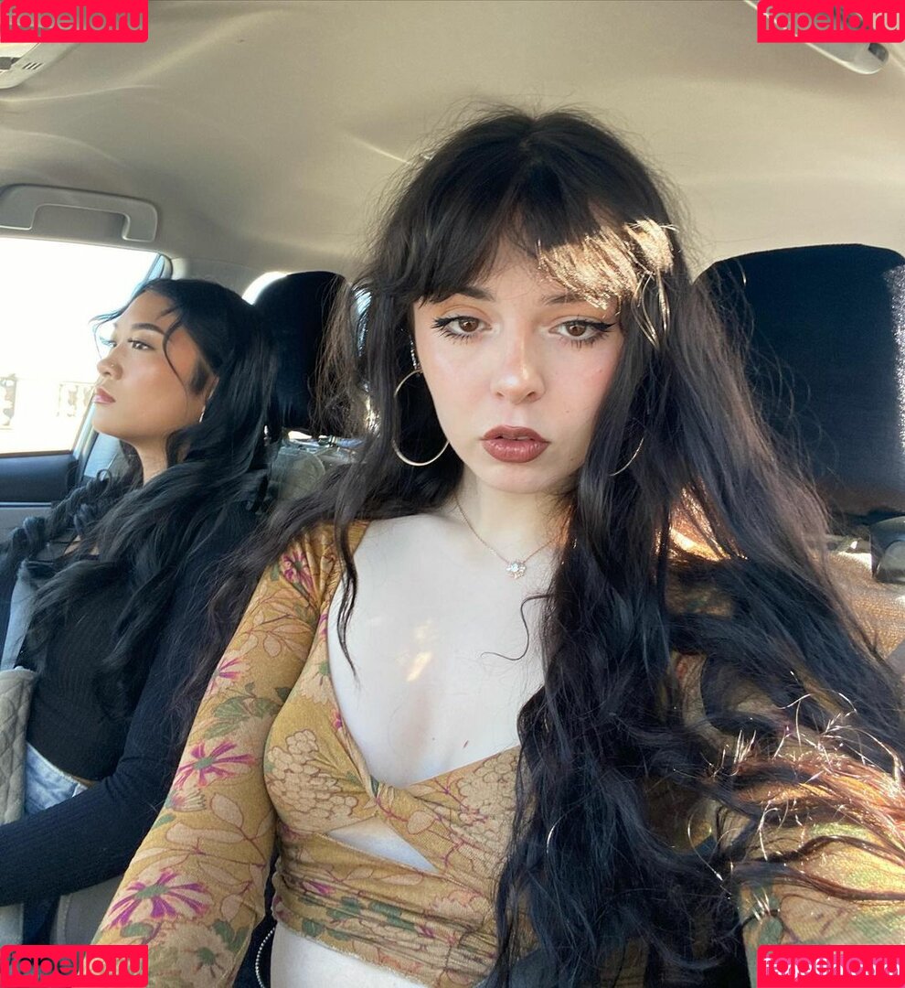 ezsy Onlyfans Photo Gallery 