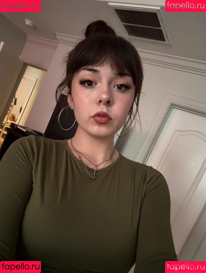 ezsy Onlyfans Photo Gallery 