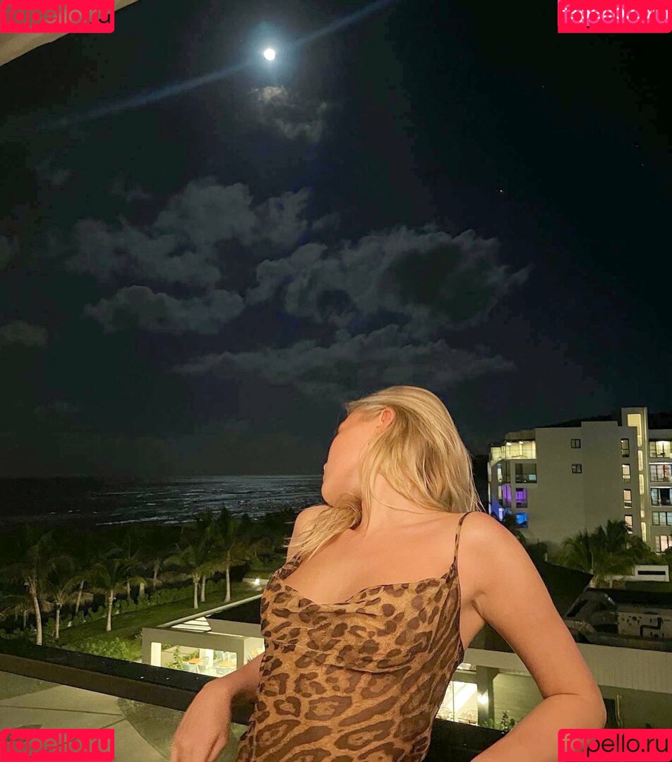 Mimi Slinger Onlyfans Photo Gallery 