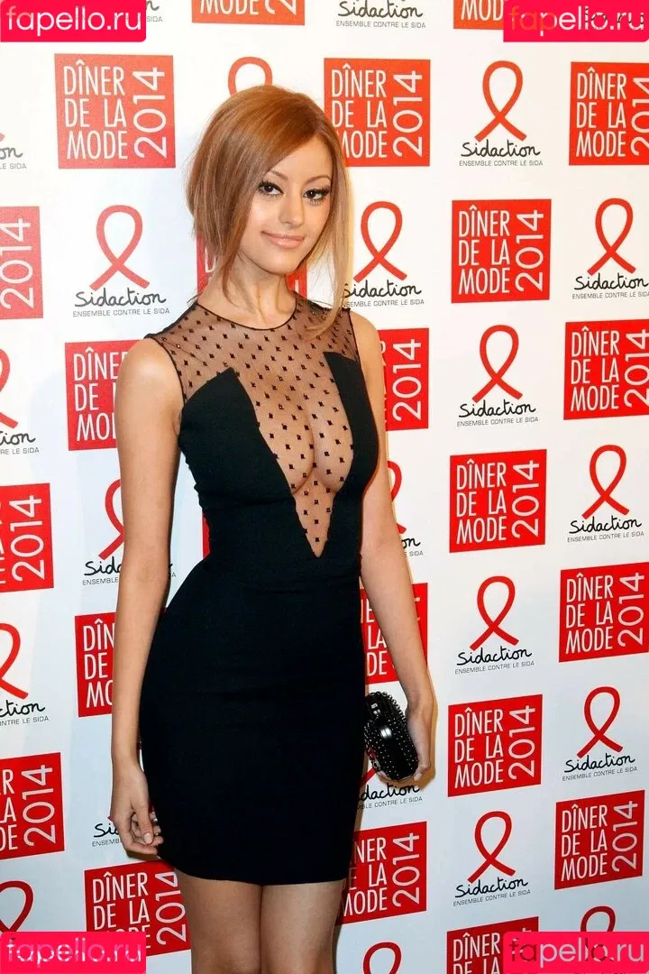 Zahia Dehar Onlyfans Photo Gallery 
