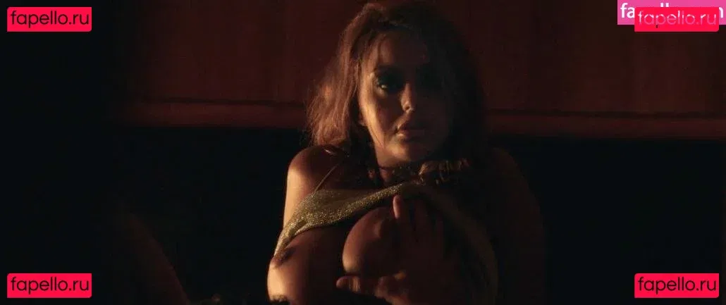 Zahia Dehar Onlyfans Photo Gallery 