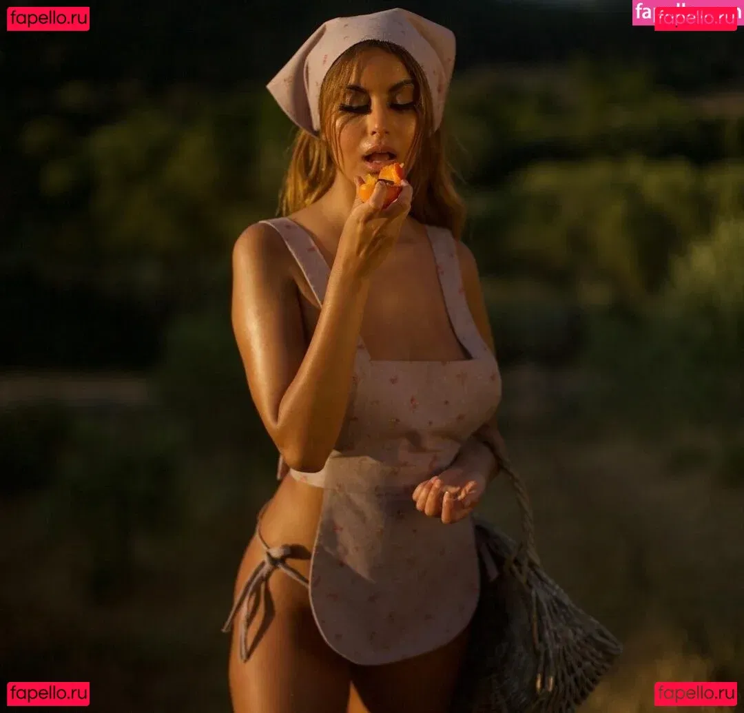 Zahia Dehar Onlyfans Photo Gallery 