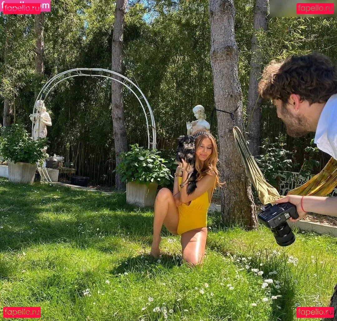 Zahia Dehar Onlyfans Photo Gallery 