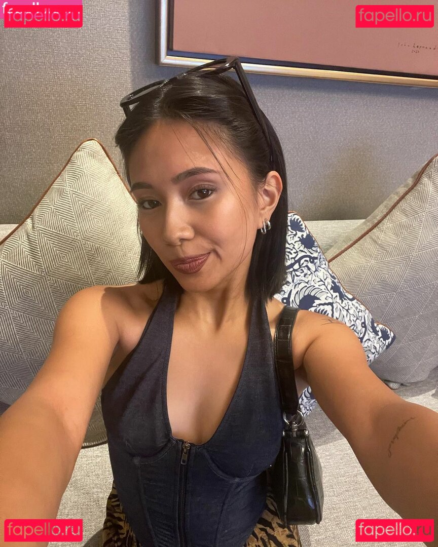 Niki Zefanya Nude Onlyfans Photo 32