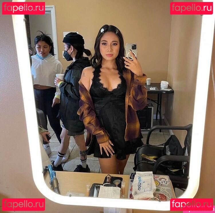Niki Zefanya Nude Onlyfans Photo 8