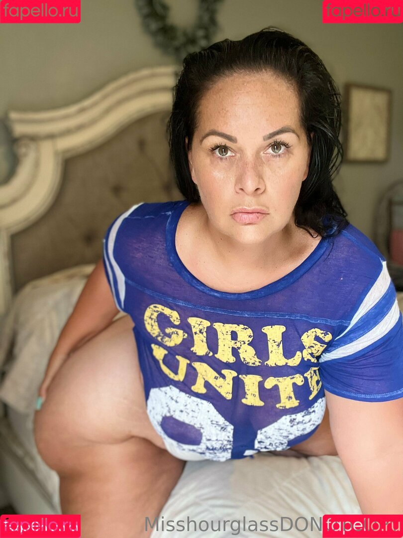 misshourglass Onlyfans Photo Gallery 