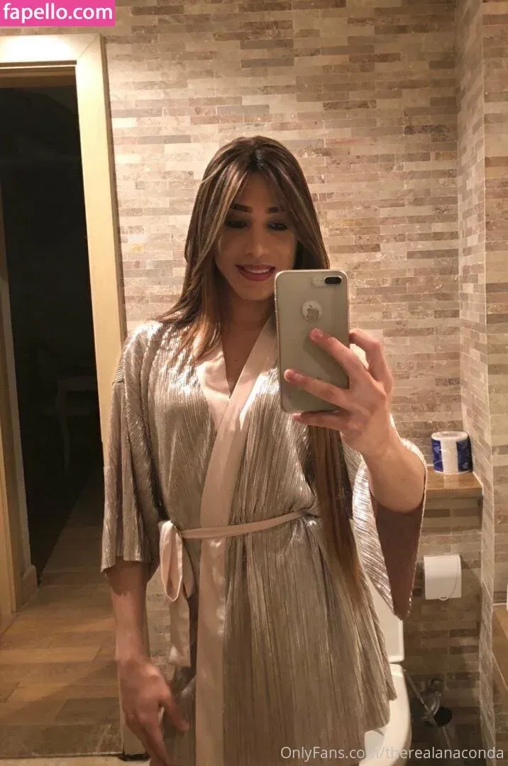 Riseagaintsyou Onlyfans Photo Gallery 