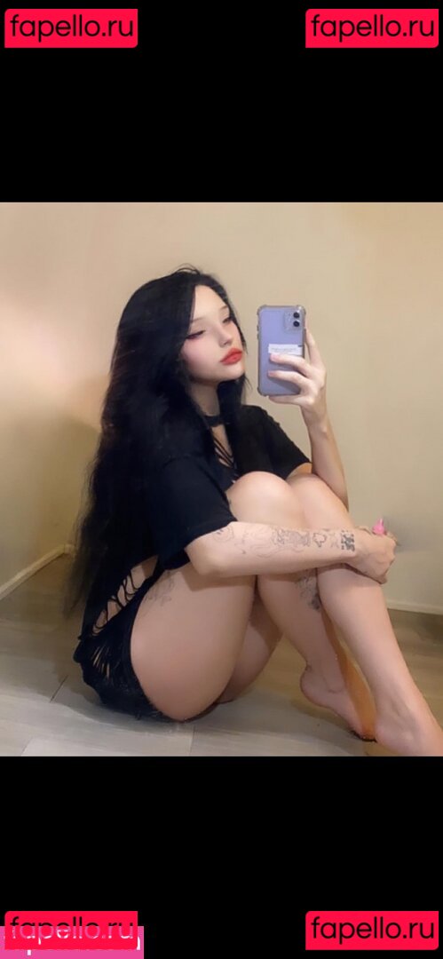 Moonlitvivi Nude Onlyfans Photo 4