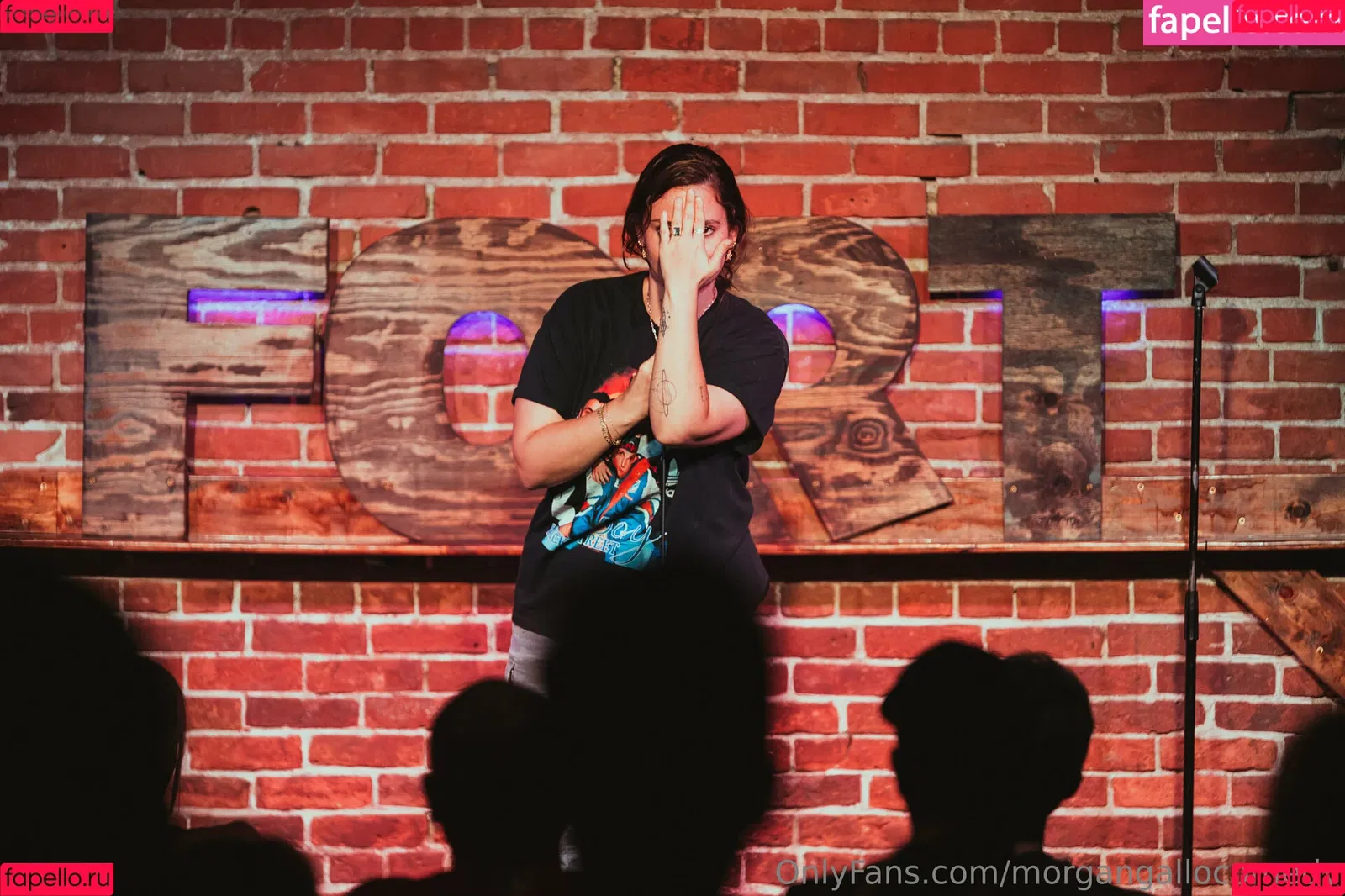 morgangallocomedy Onlyfans Photo Gallery 