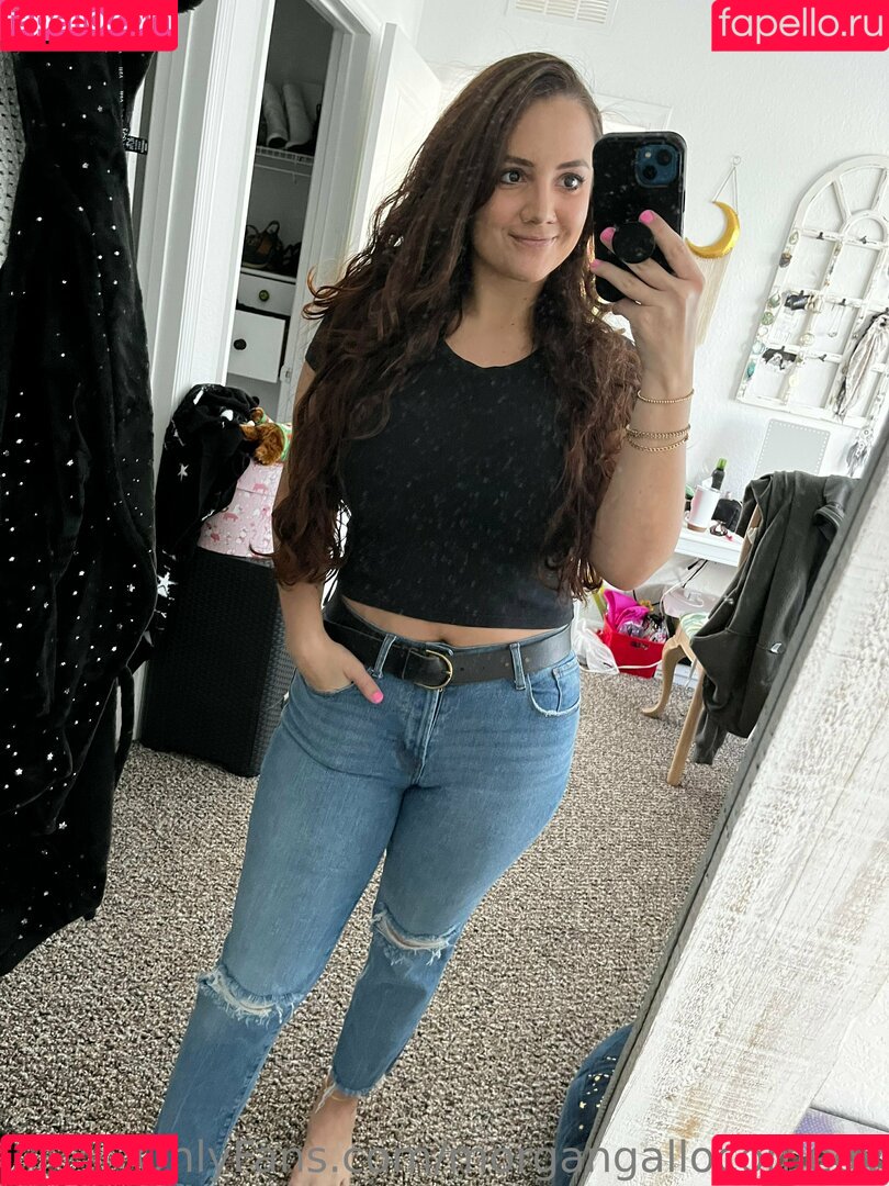 morgangallocomedy Onlyfans Photo Gallery 
