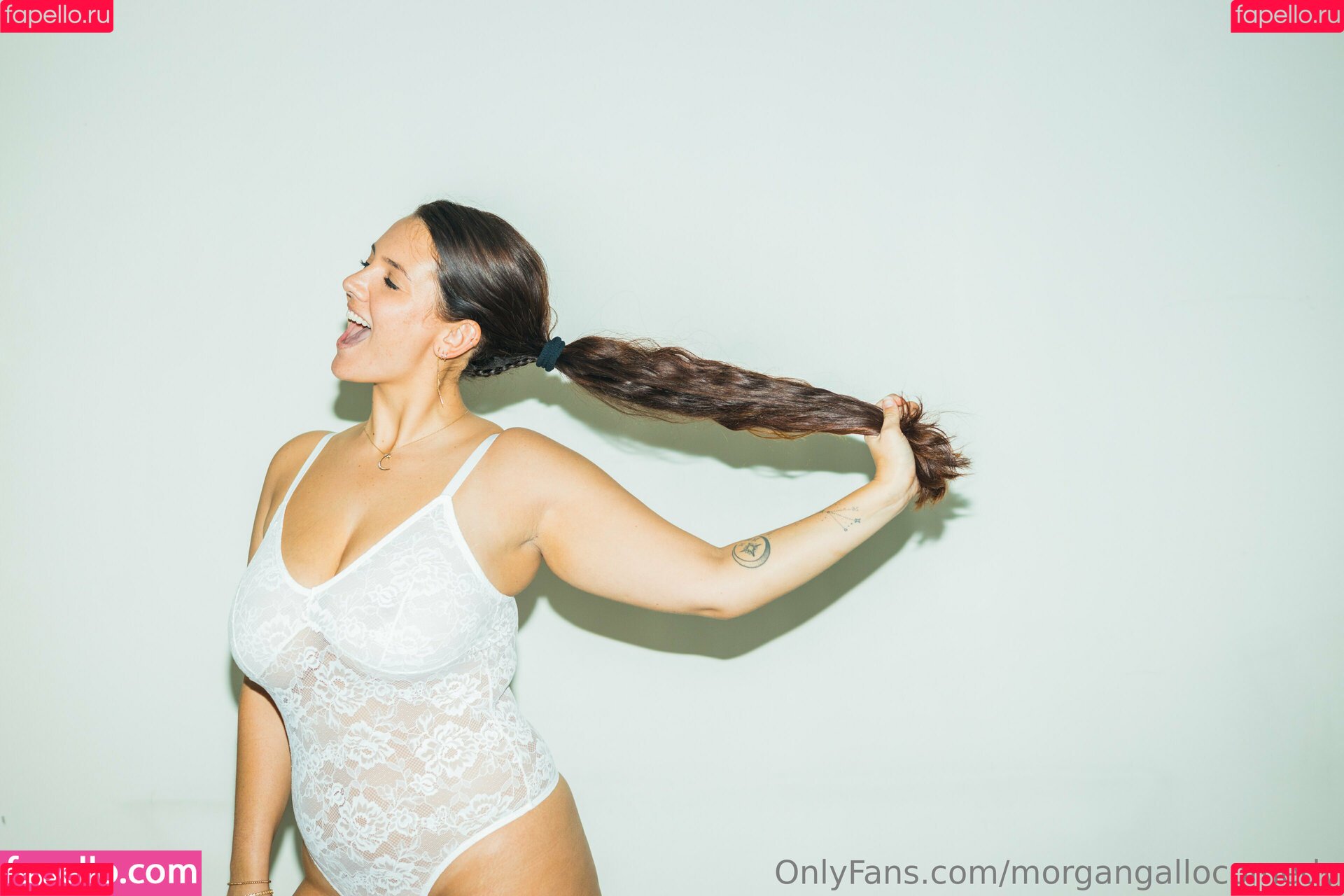 morgangallocomedy Onlyfans Photo Gallery 