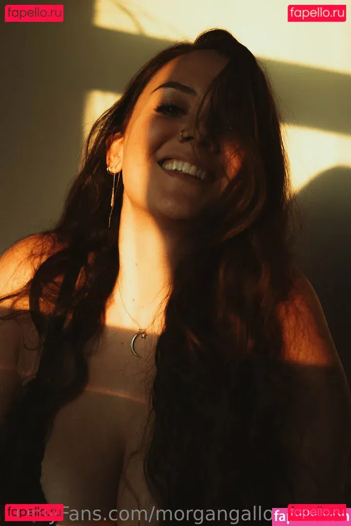 morgangallocomedy Onlyfans Photo Gallery 