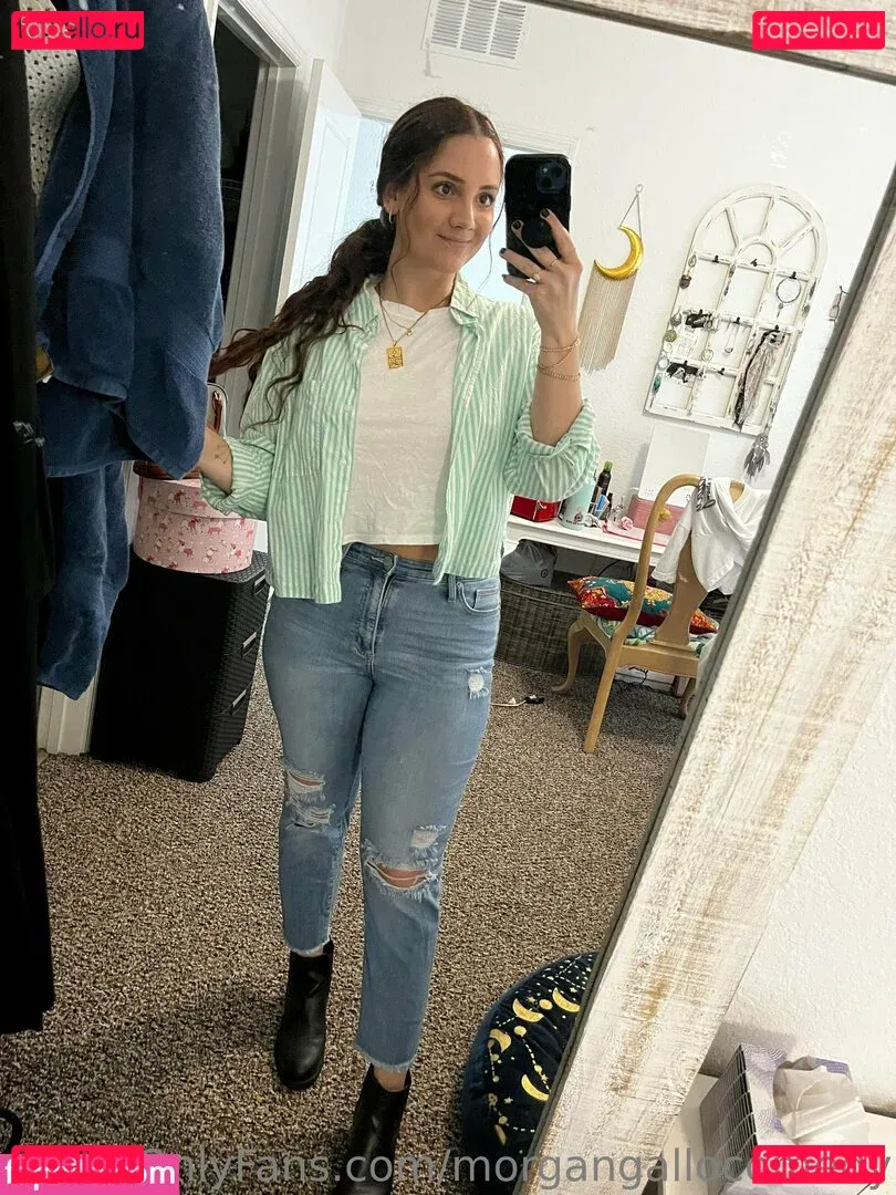 morgangallocomedy Onlyfans Photo Gallery 