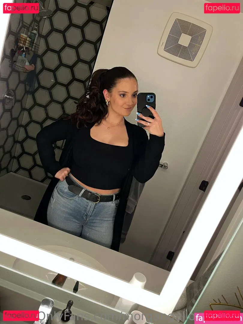 morgangallocomedy Onlyfans Photo Gallery 