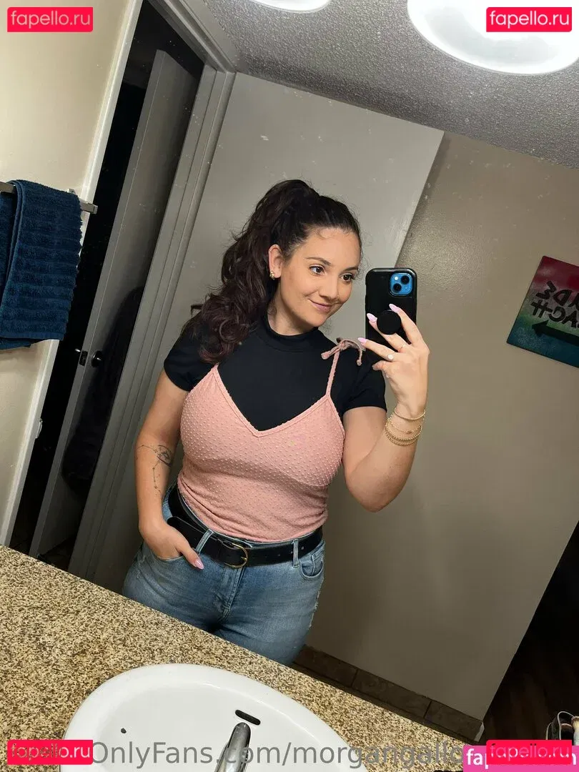 morgangallocomedy Onlyfans Photo Gallery 