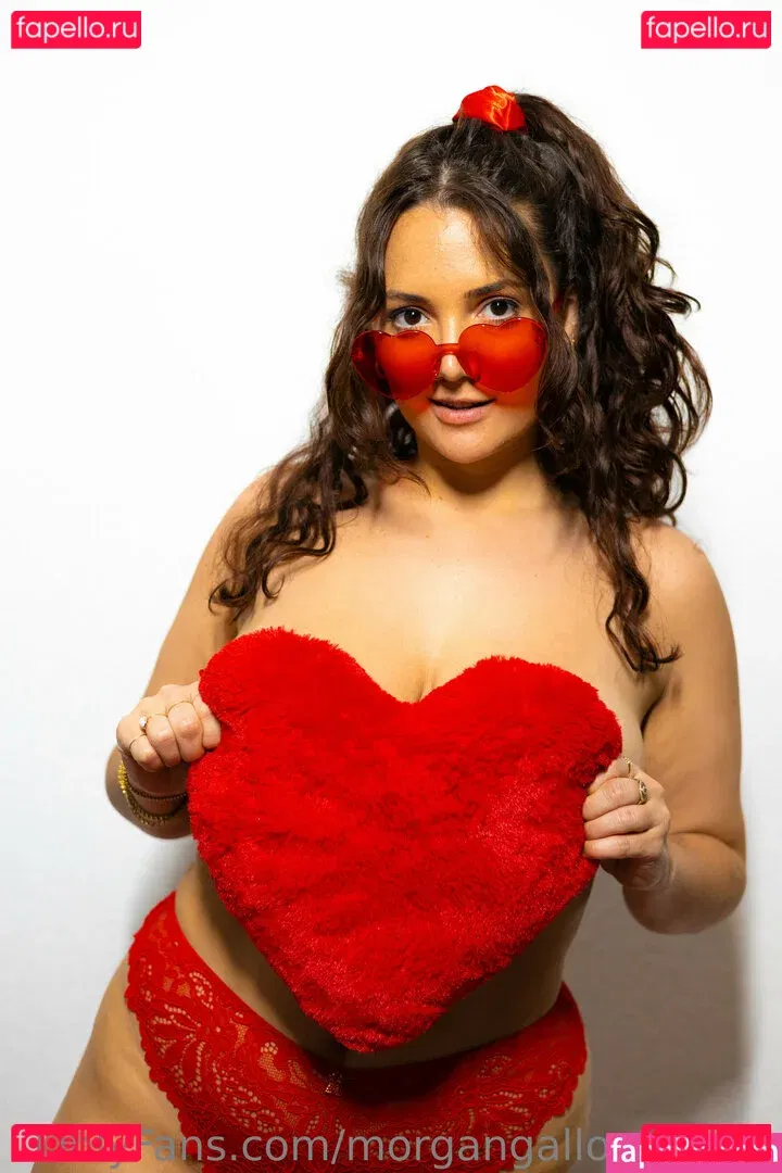 morgangallocomedy Onlyfans Photo Gallery 