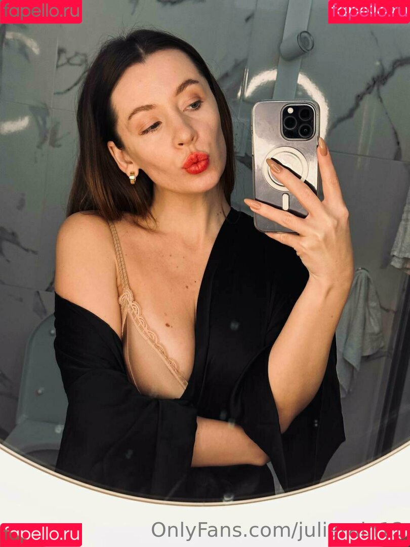 juliarain13 Onlyfans Photo Gallery 