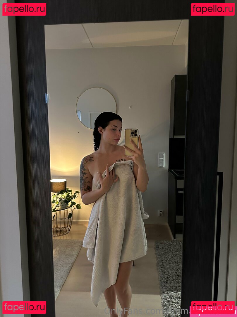 Emmamaddison Nude Onlyfans Photo 3