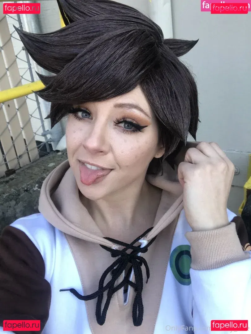 Feisty Vee Onlyfans Photo Gallery 