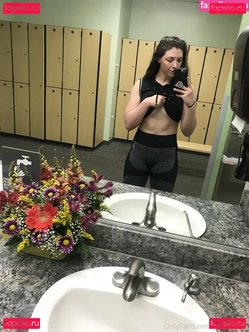 Feisty Vee Onlyfans Photo Gallery 