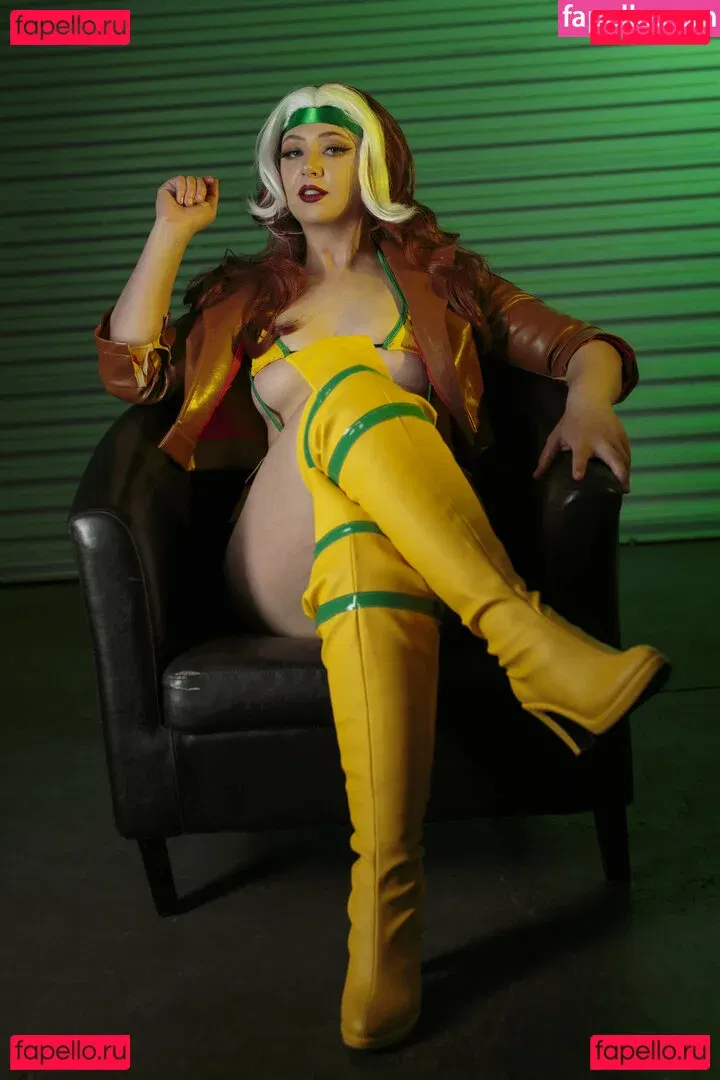 Feisty Vee Onlyfans Photo Gallery 