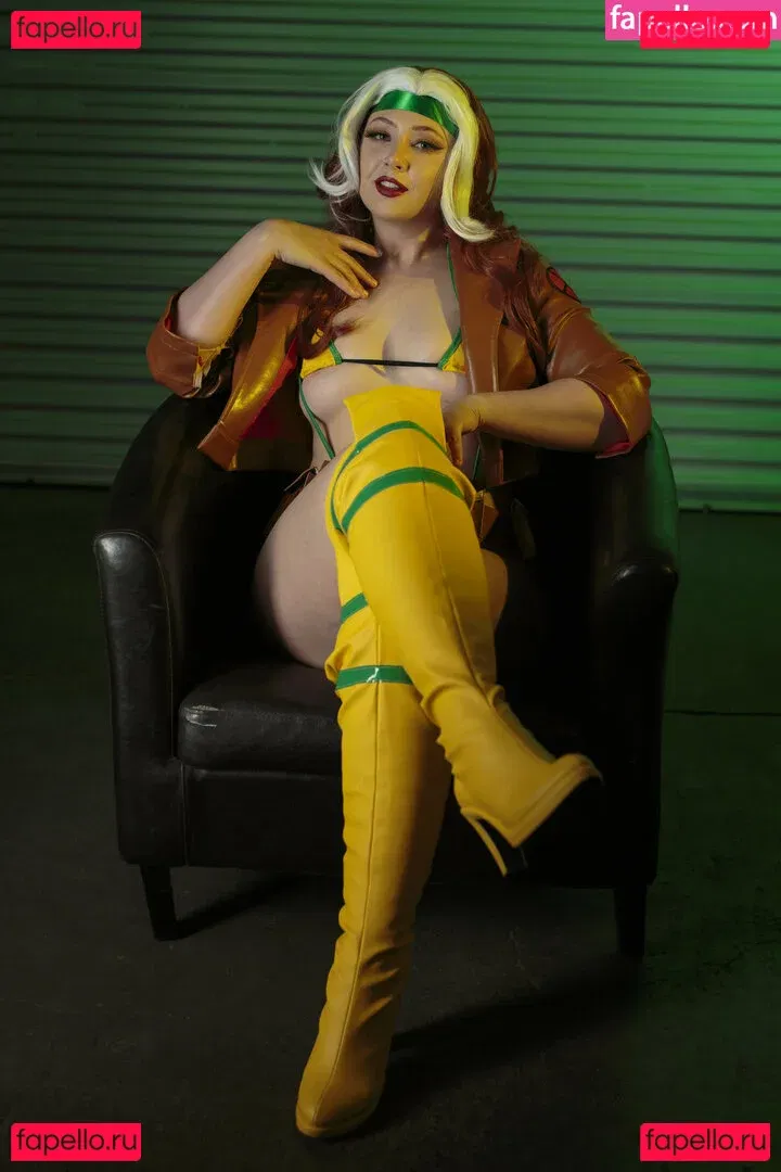 Feisty Vee Onlyfans Photo Gallery 