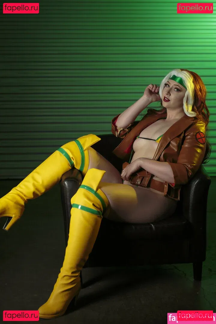 Feisty Vee Onlyfans Photo Gallery 