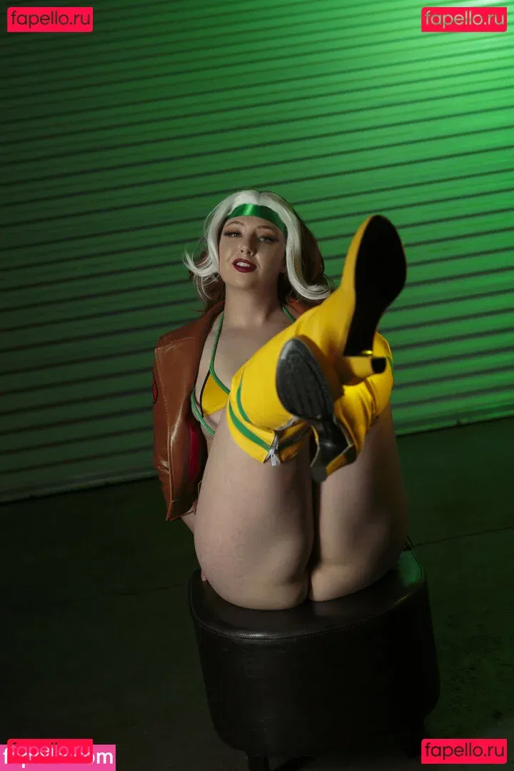 Feisty Vee Onlyfans Photo Gallery 