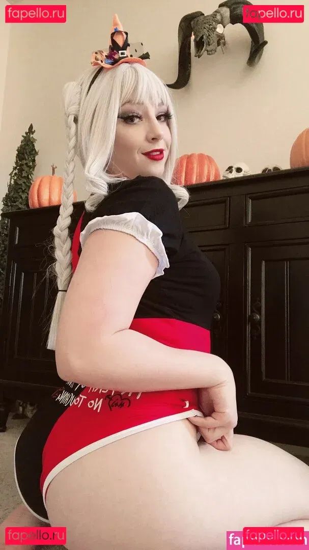 Feisty Vee Onlyfans Photo Gallery 