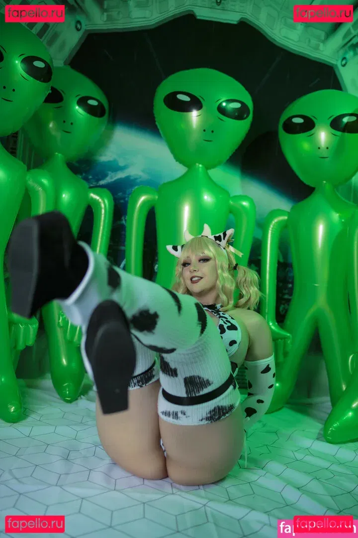 Feisty Vee Onlyfans Photo Gallery 