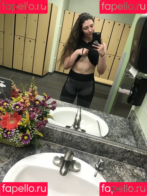 Feisty Vee Onlyfans Photo Gallery 