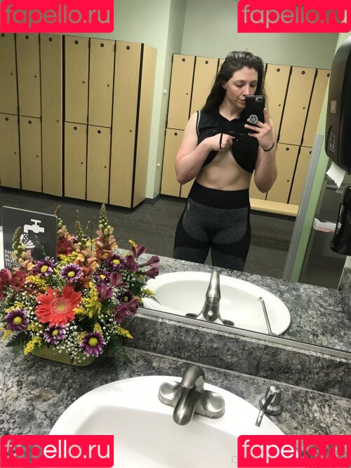 Feisty Vee Onlyfans Photo Gallery 