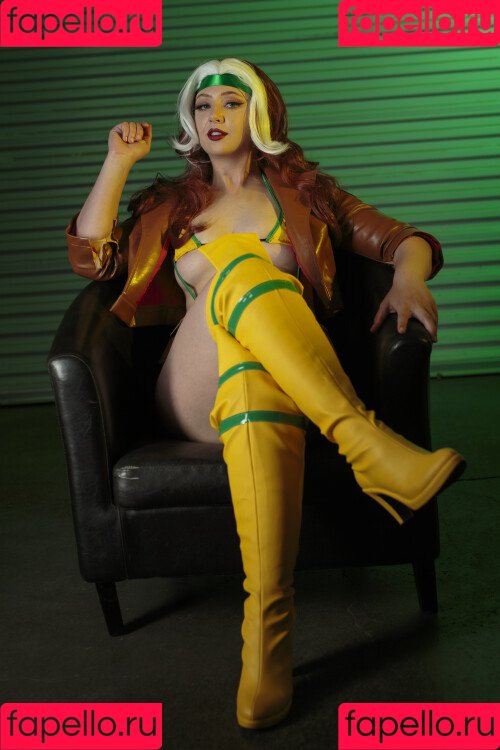 Feisty Vee Onlyfans Photo Gallery 