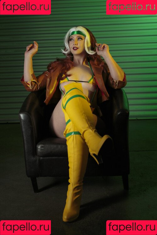 Feisty Vee Onlyfans Photo Gallery 